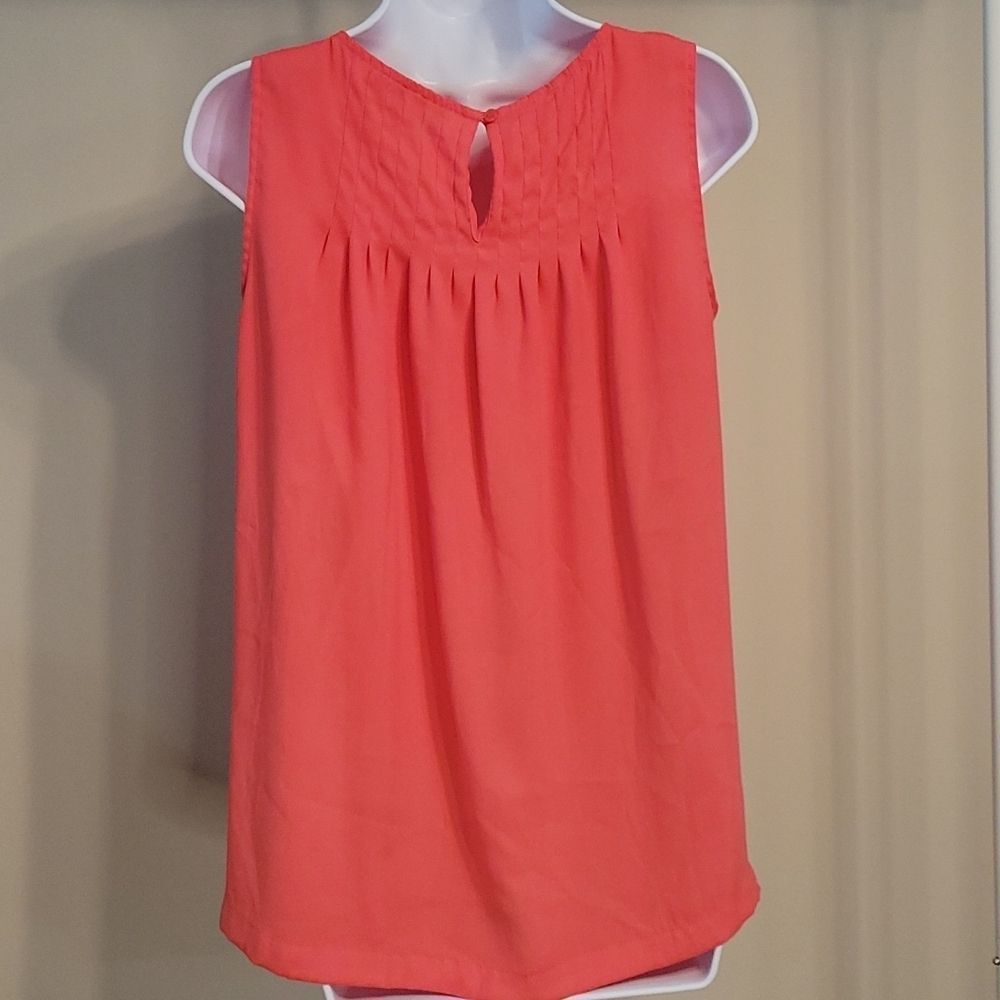 Loft sleeveless shell - Picture 3 of 7
